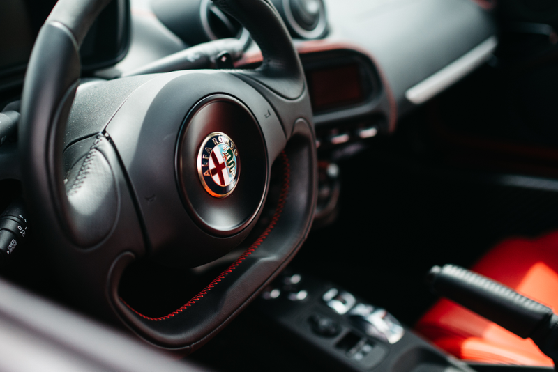 Illustration for article titled Everything Charmingly Wrong With The Alfa Romeo 4C